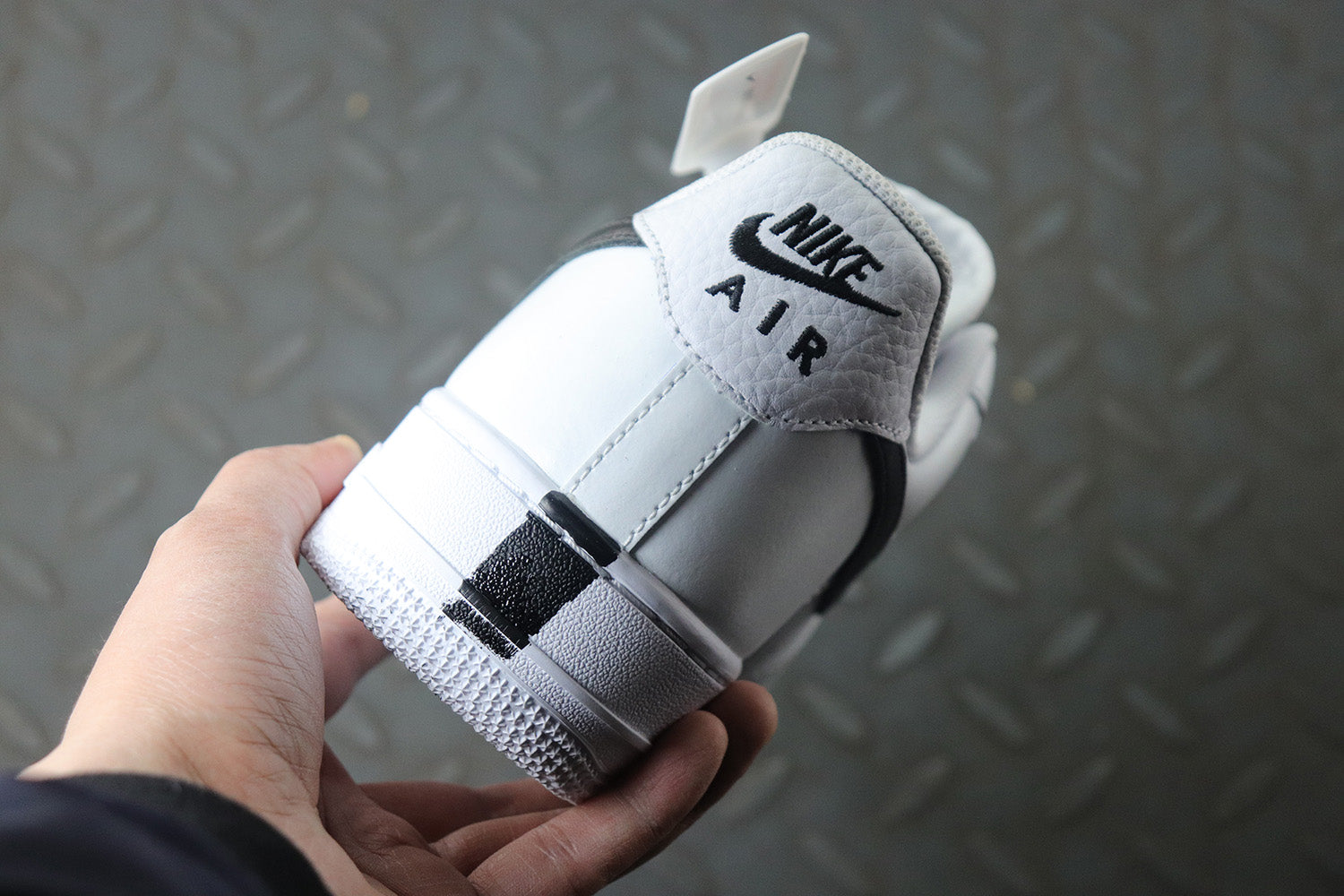 G-Dragon x Nike Air Force 1 Peaceminusone Paranoise 2.0