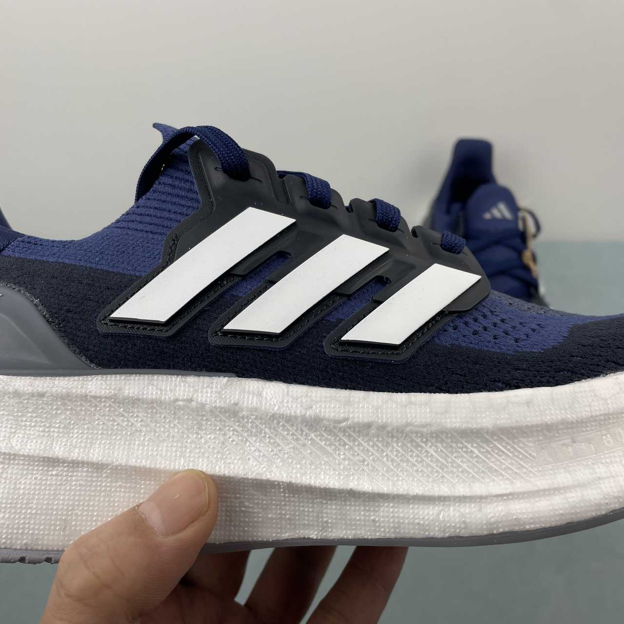 Tênis Ultraboost 5