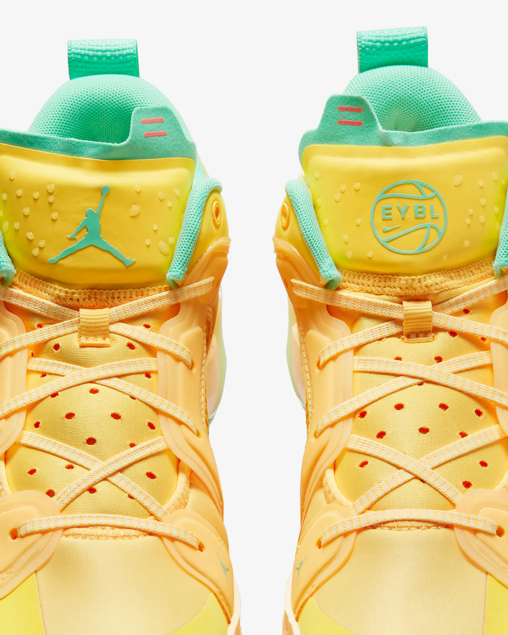 Air Jordan XXXVII Low