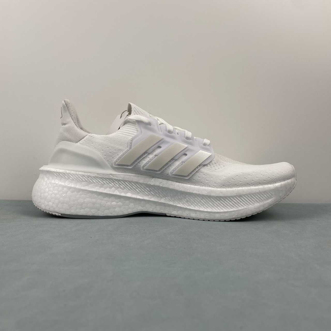 Tênis Ultraboost 5