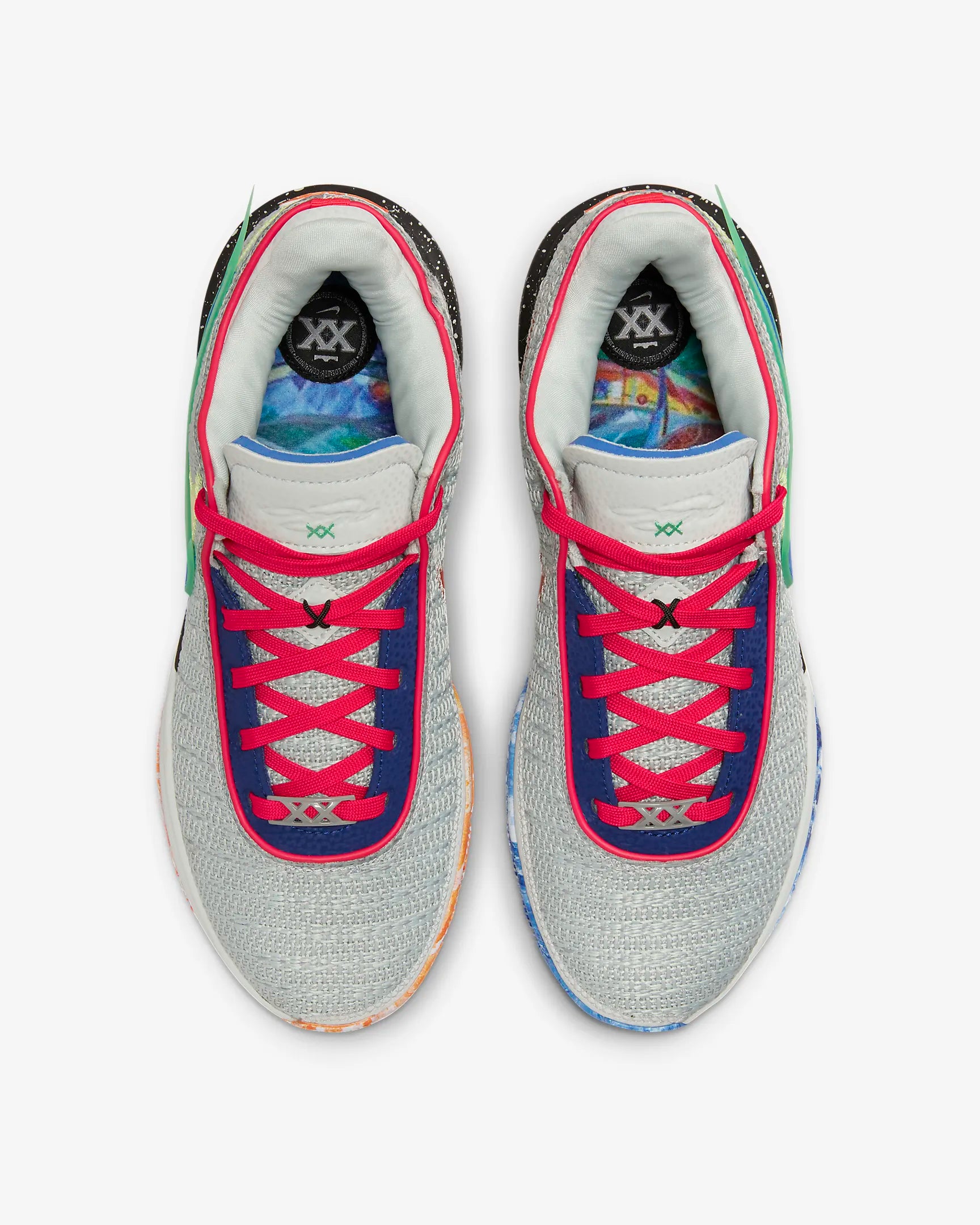 Tênis Nike LeBron 20