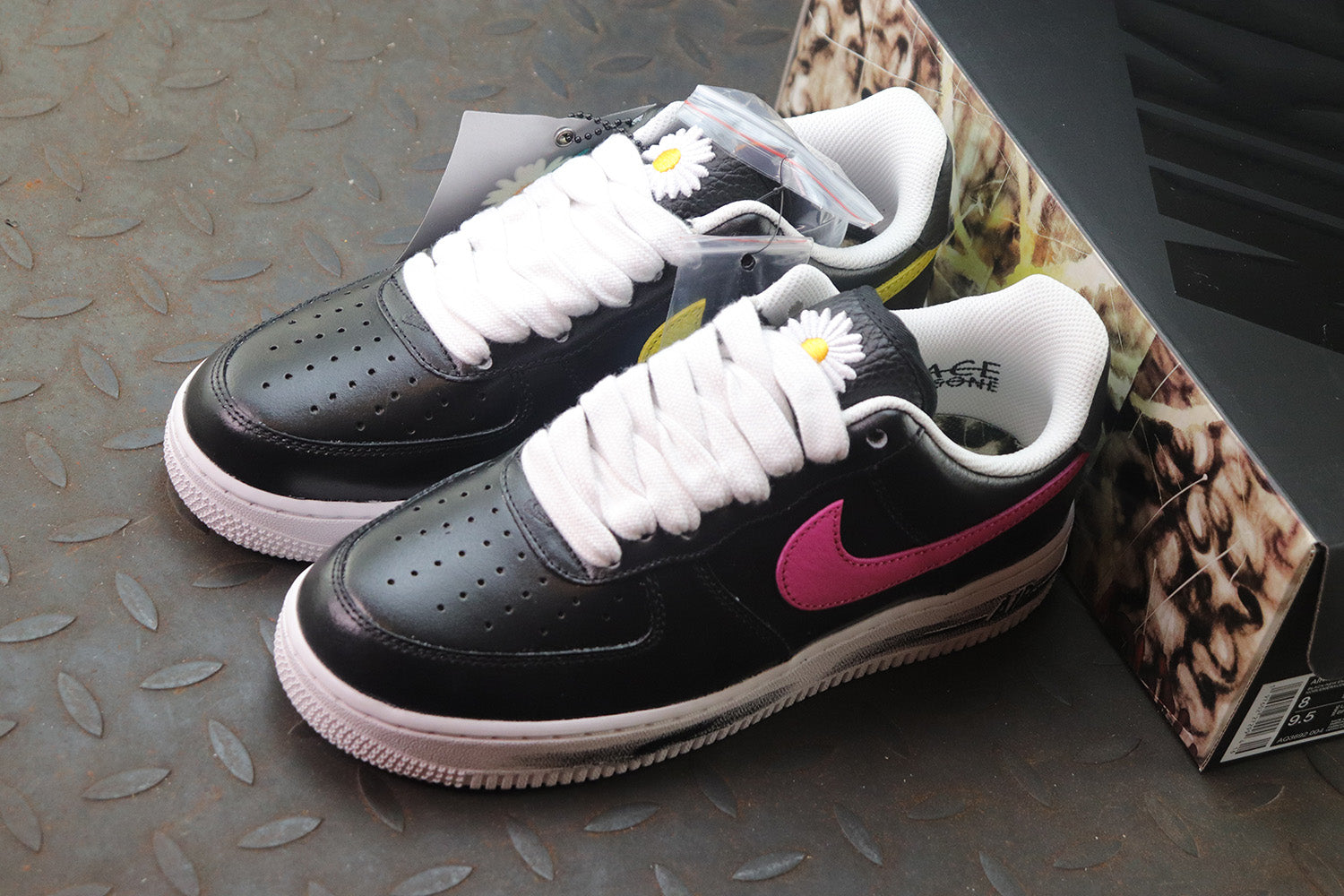 G-Dragon x Nike Air Force 1 Peaceminusone Paranoise 3.0