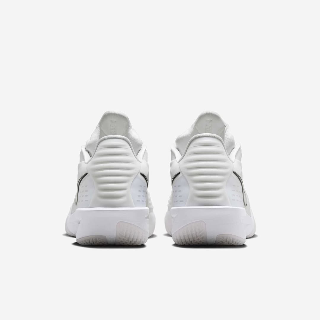Nike G.T. Cut 3 Turbo
