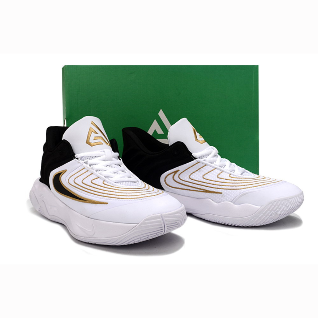 Giannis Immortality 4