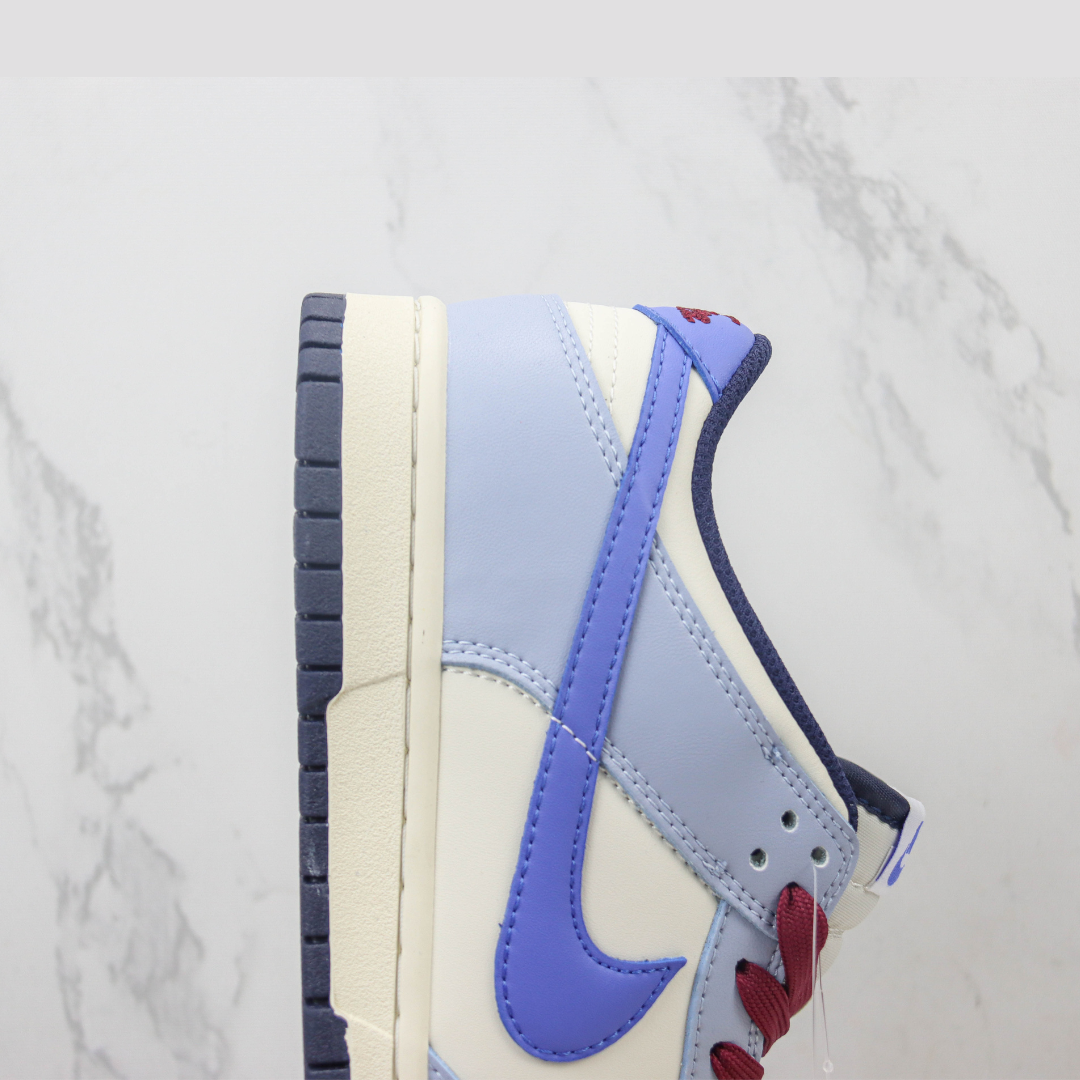 Nike SB Dunk Low Retro