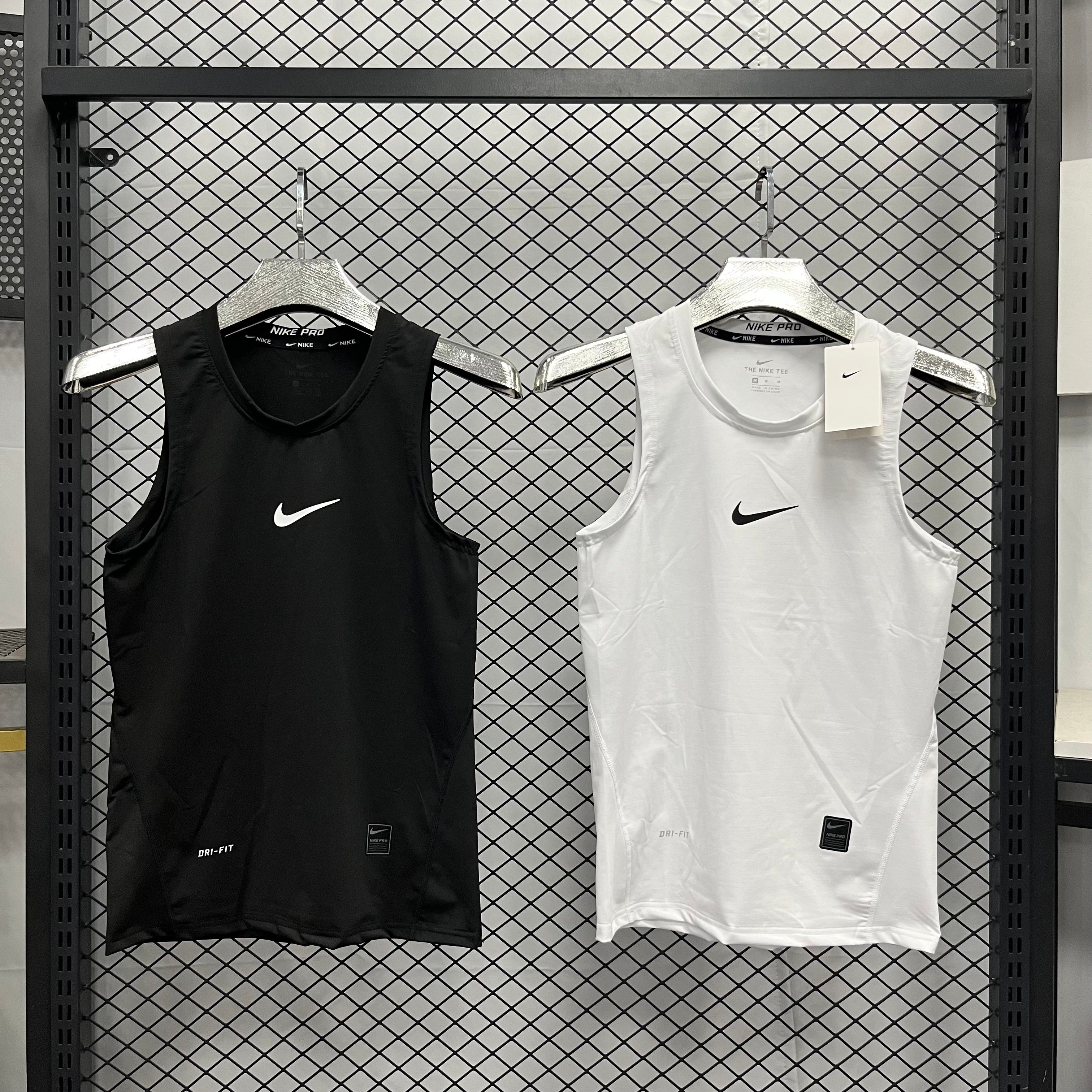 Regata de Compressão Nike Dri-Fit