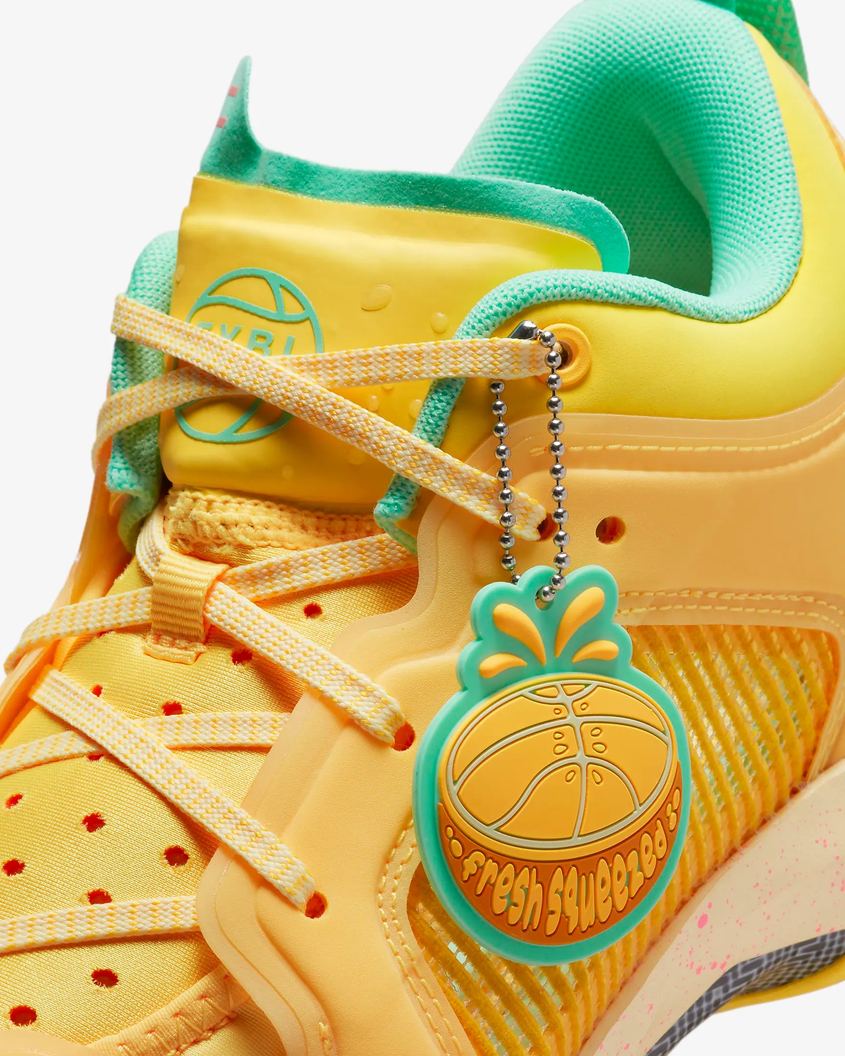 Air Jordan XXXVII Low