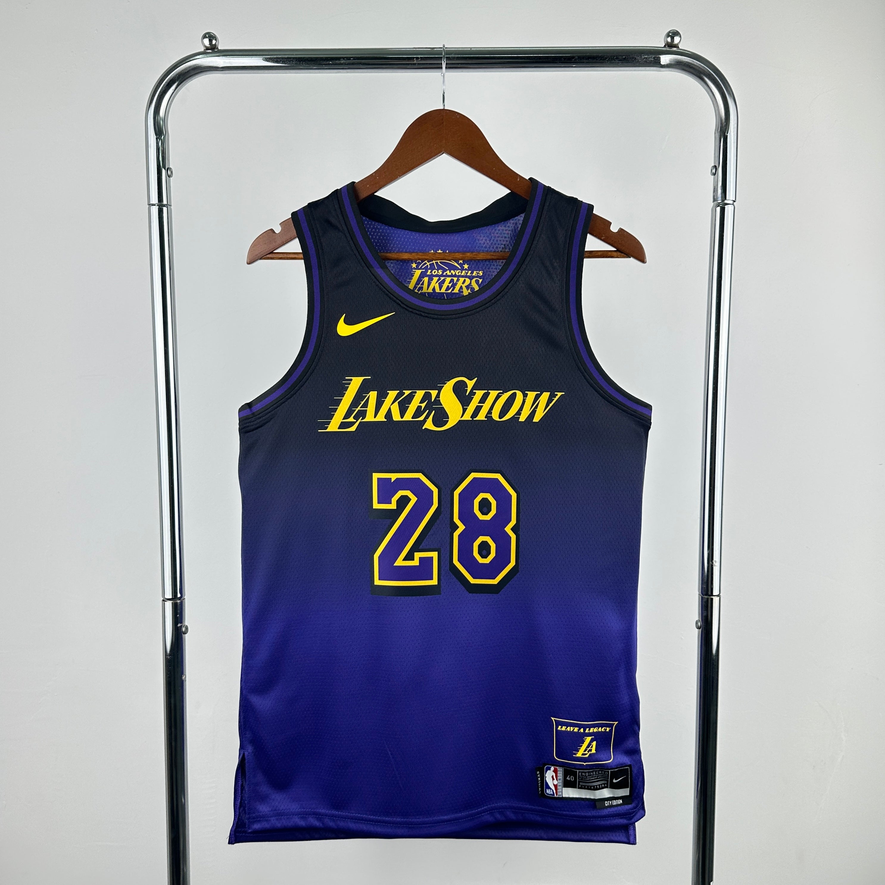 Camisa Regata NBA Swingman Nike Rui Hachimura do Los Angeles Lakers Unissex 2024/25 roxa - City Edition