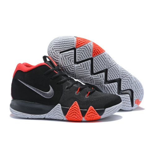 Nike Kyrie 4