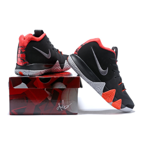 Nike Kyrie 4