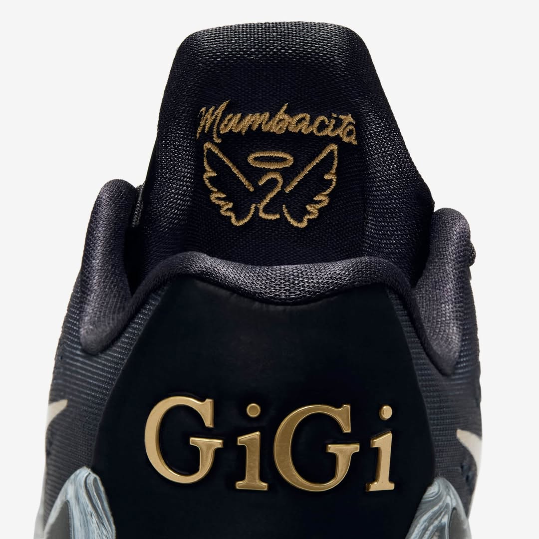 Tênis Kobe 9 Elite Low EM Protro "Black/Metallic Gold/Black"