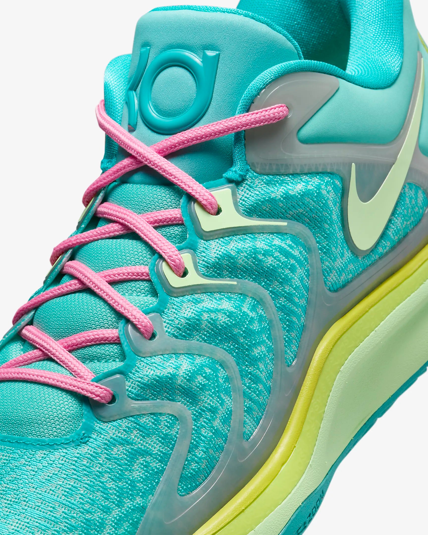 KD17 x Jonquel Jones