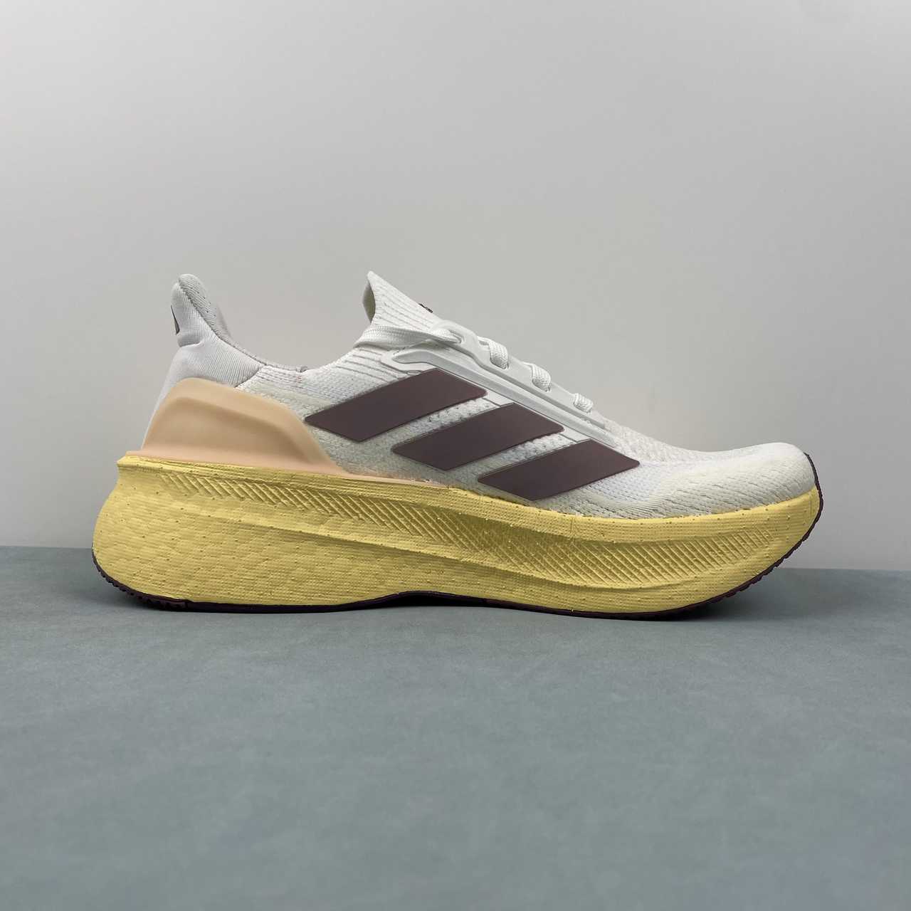 Tênis Ultraboost 5x