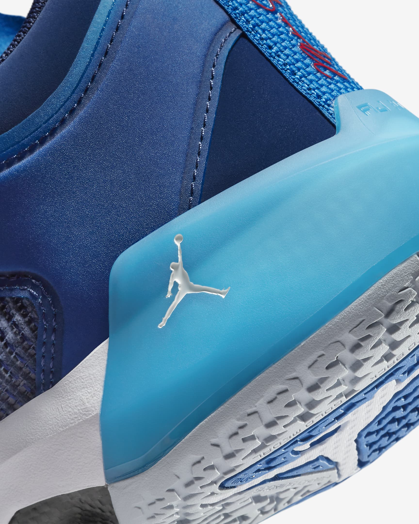 Air Jordan XXXVII Low