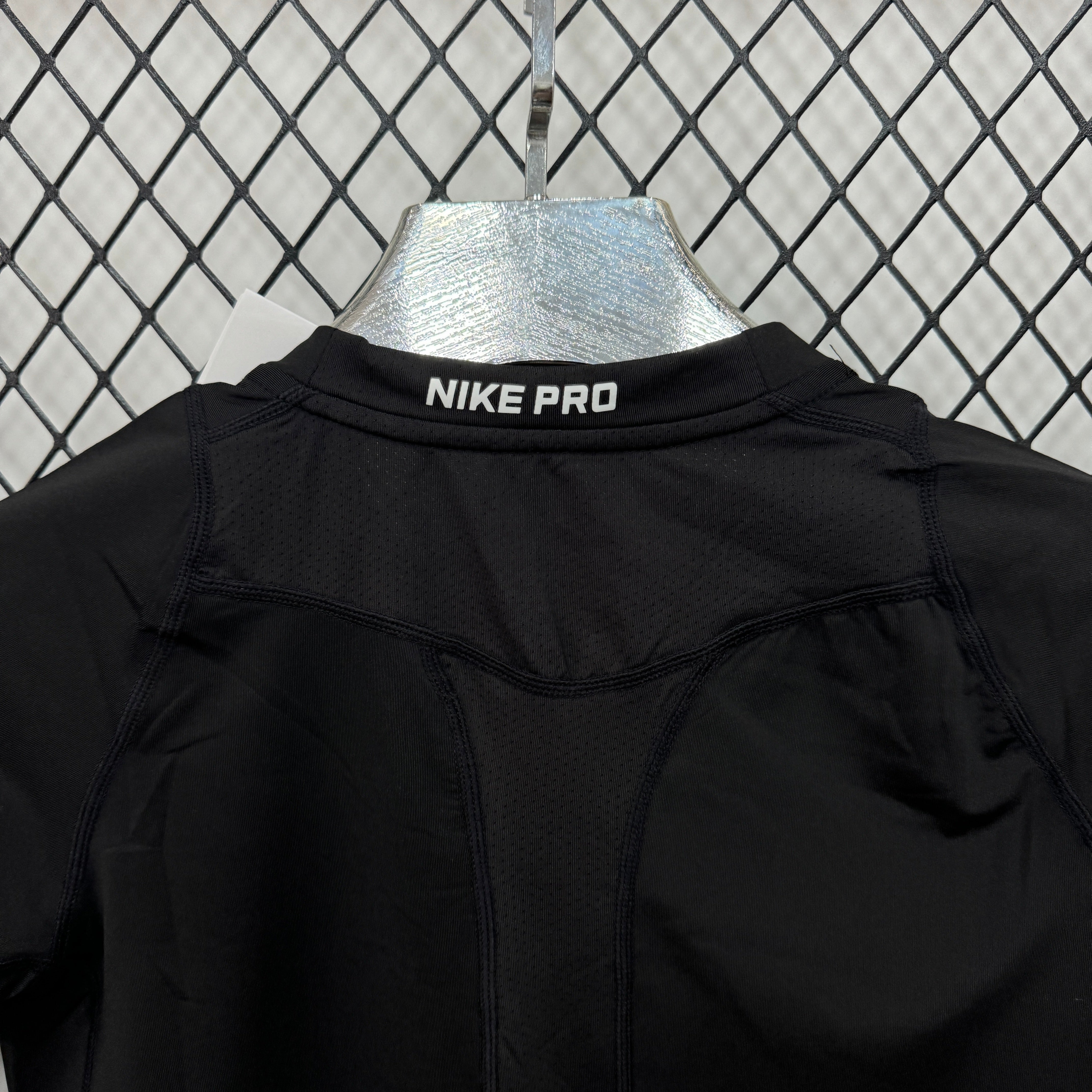 Camisa de Compressão Nike Elite Pro Nba Dri-Fit