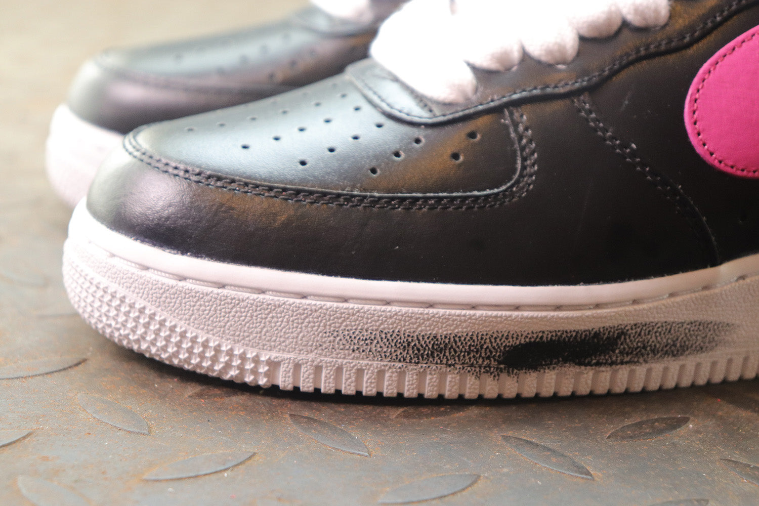 G-Dragon x Nike Air Force 1 Peaceminusone Paranoise 3.0