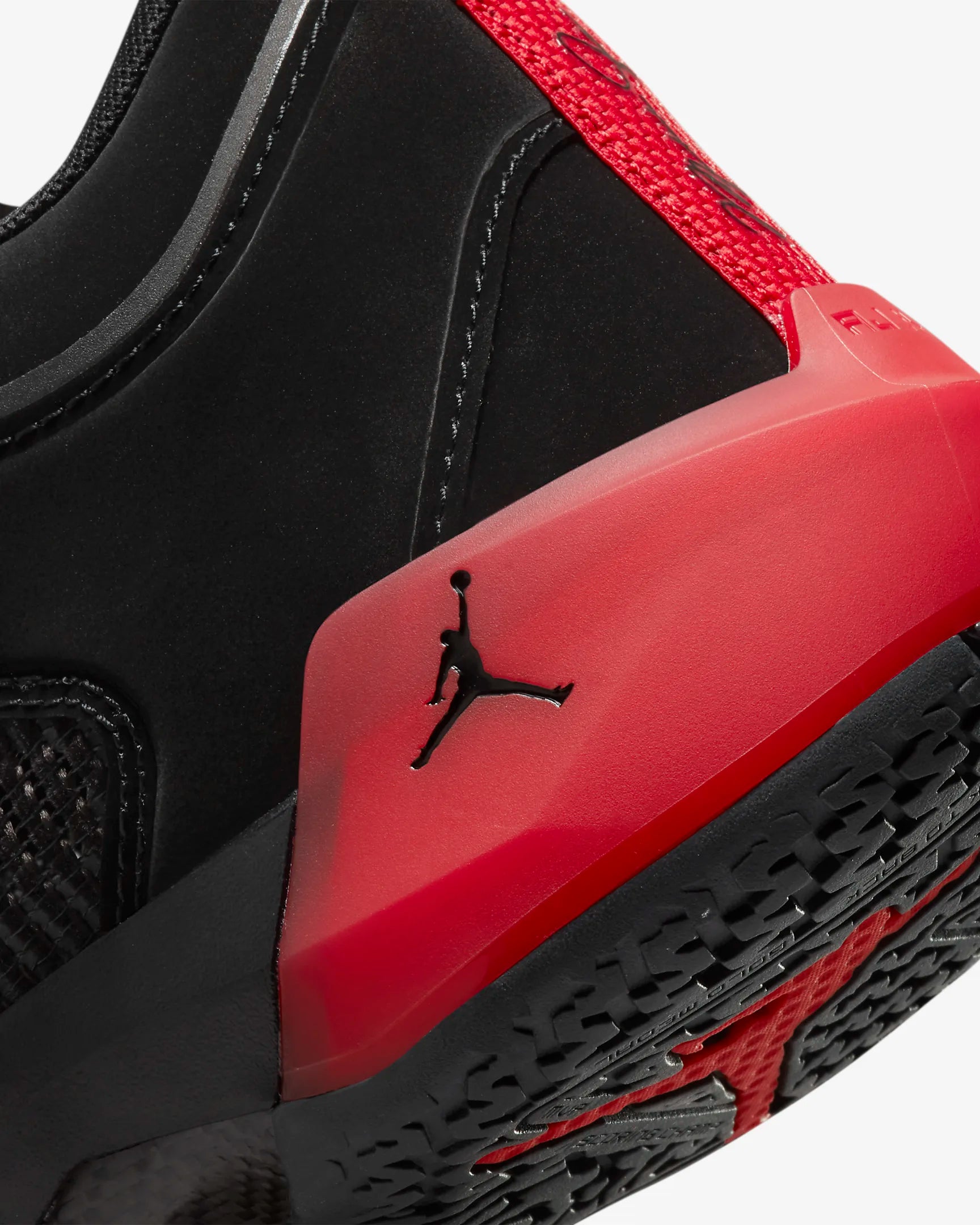 Air Jordan XXXVII Low