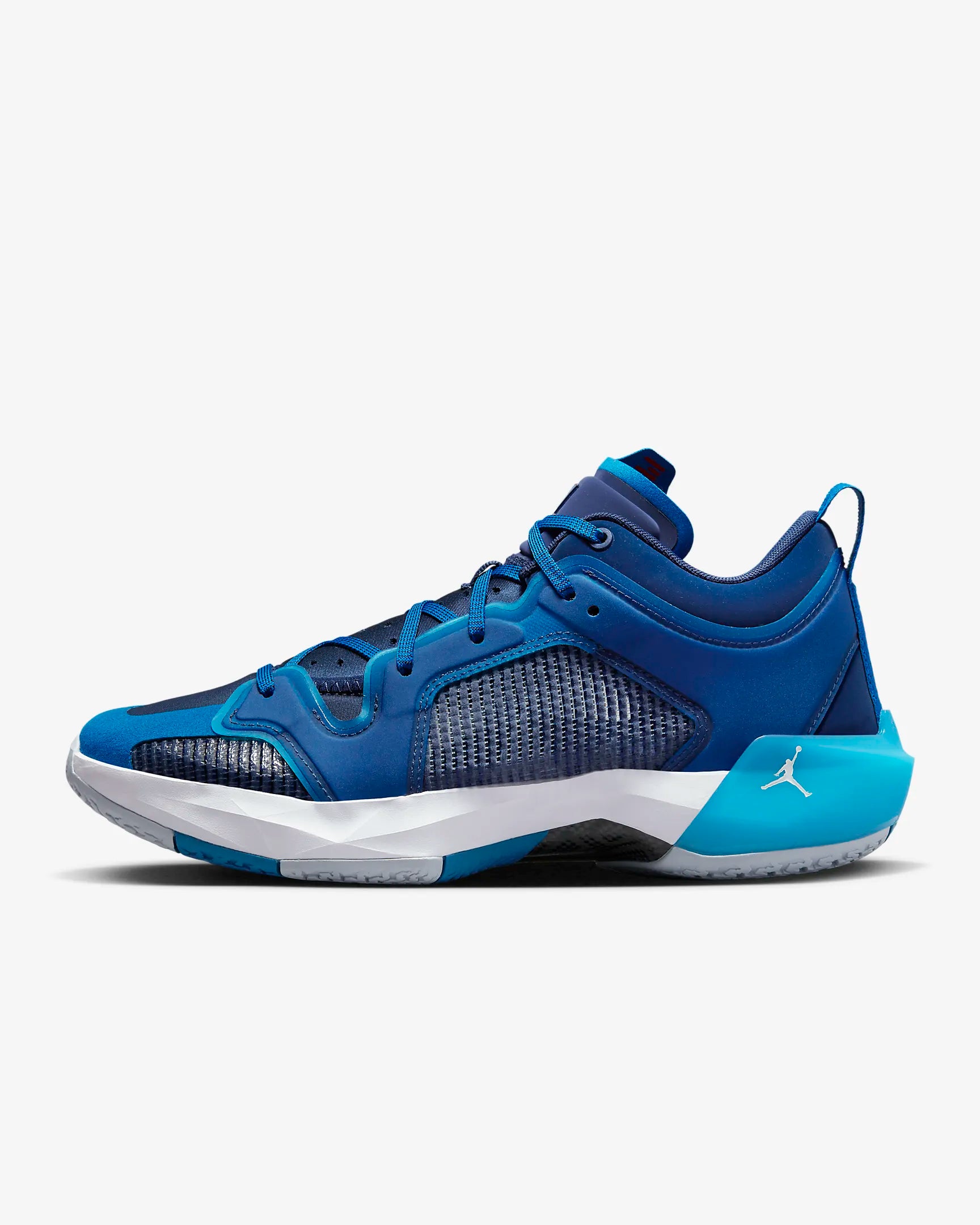 Air Jordan XXXVII Low