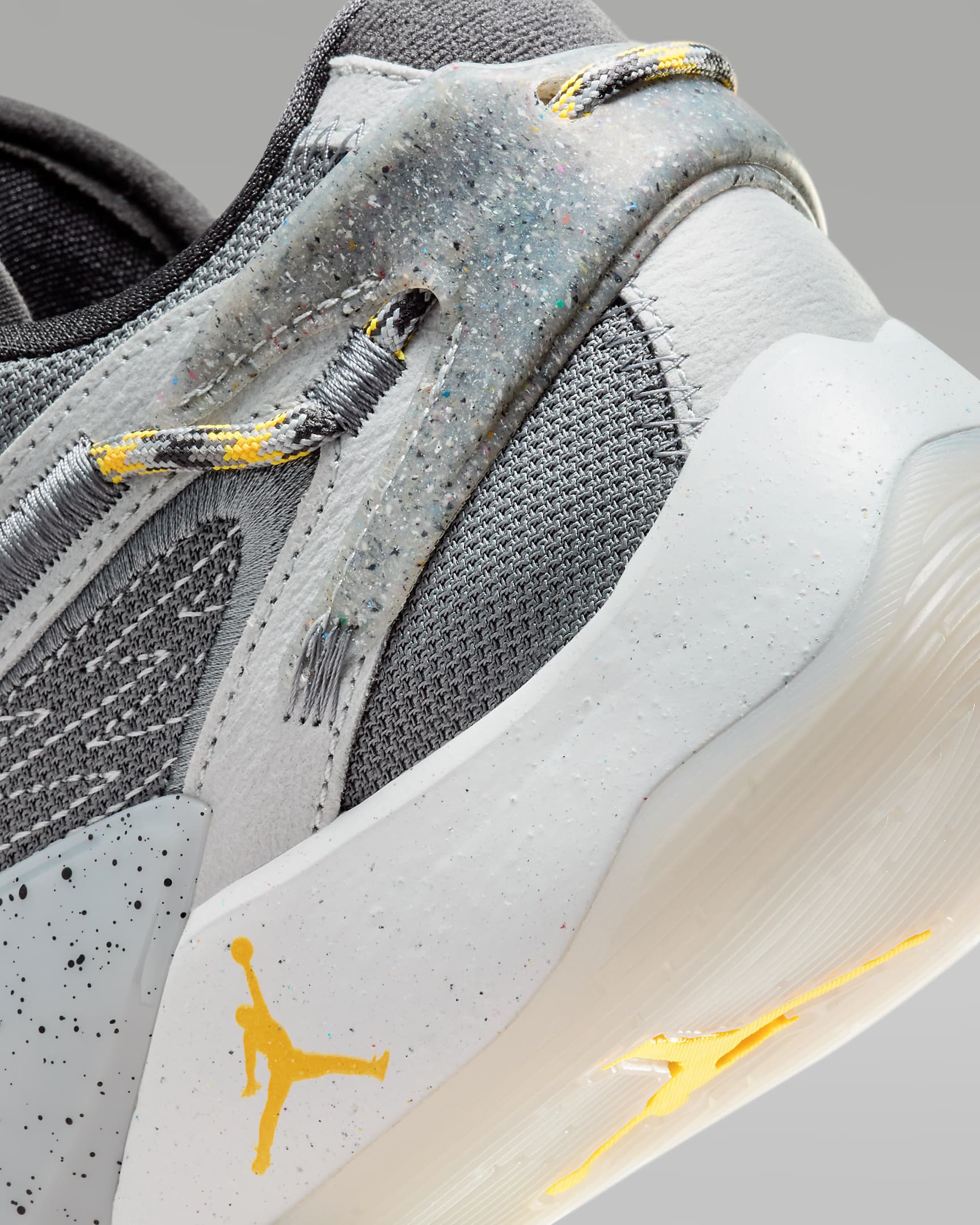 Tênis Luka 2 “Cavernas”