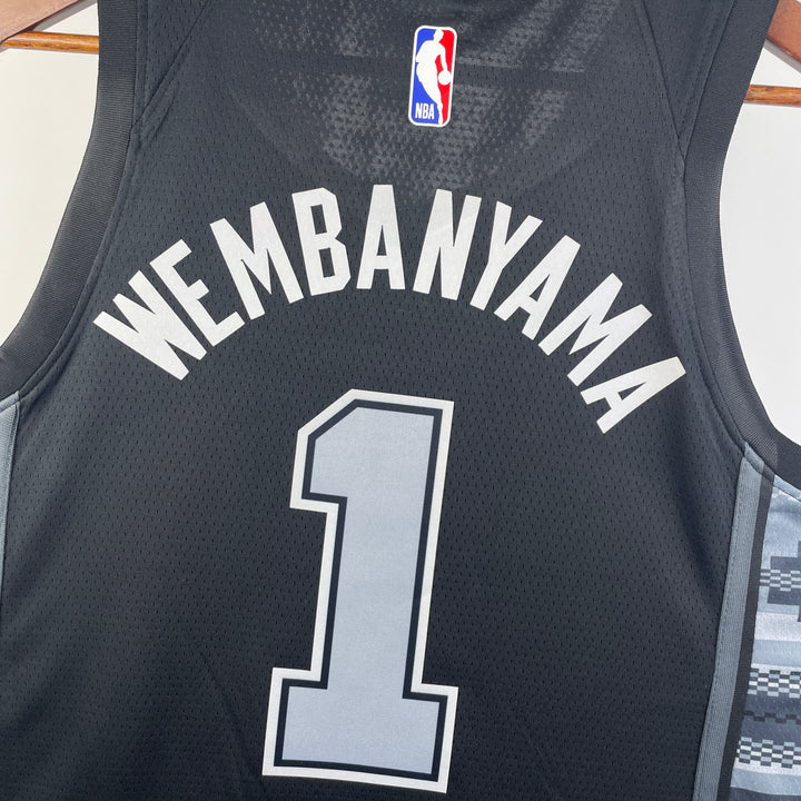 Camisa Regata NBA San Antonio Spurs Victor Wembanyama Jordan Brand Black Swingman Jersey - Statement Edition
