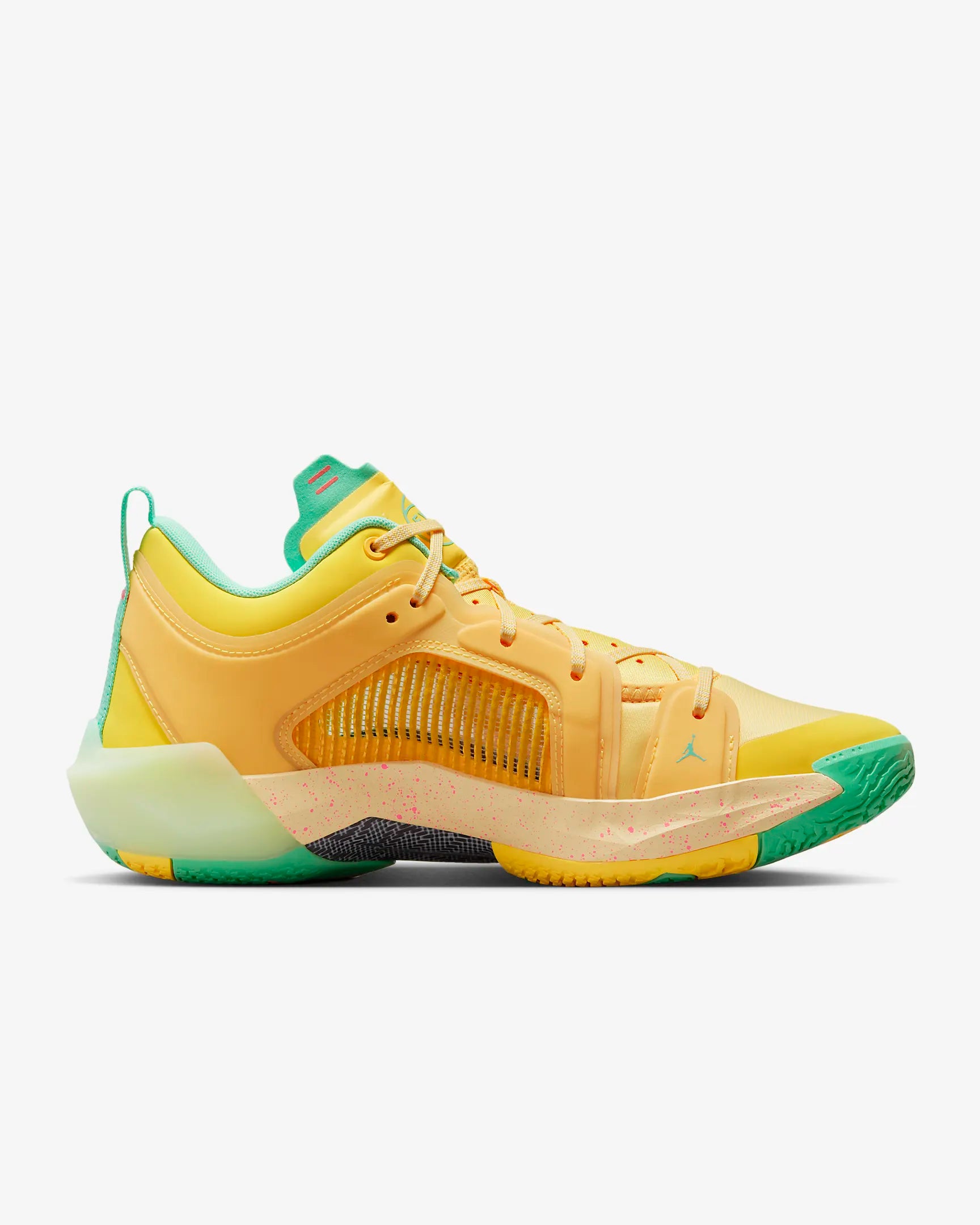 Air Jordan XXXVII Low