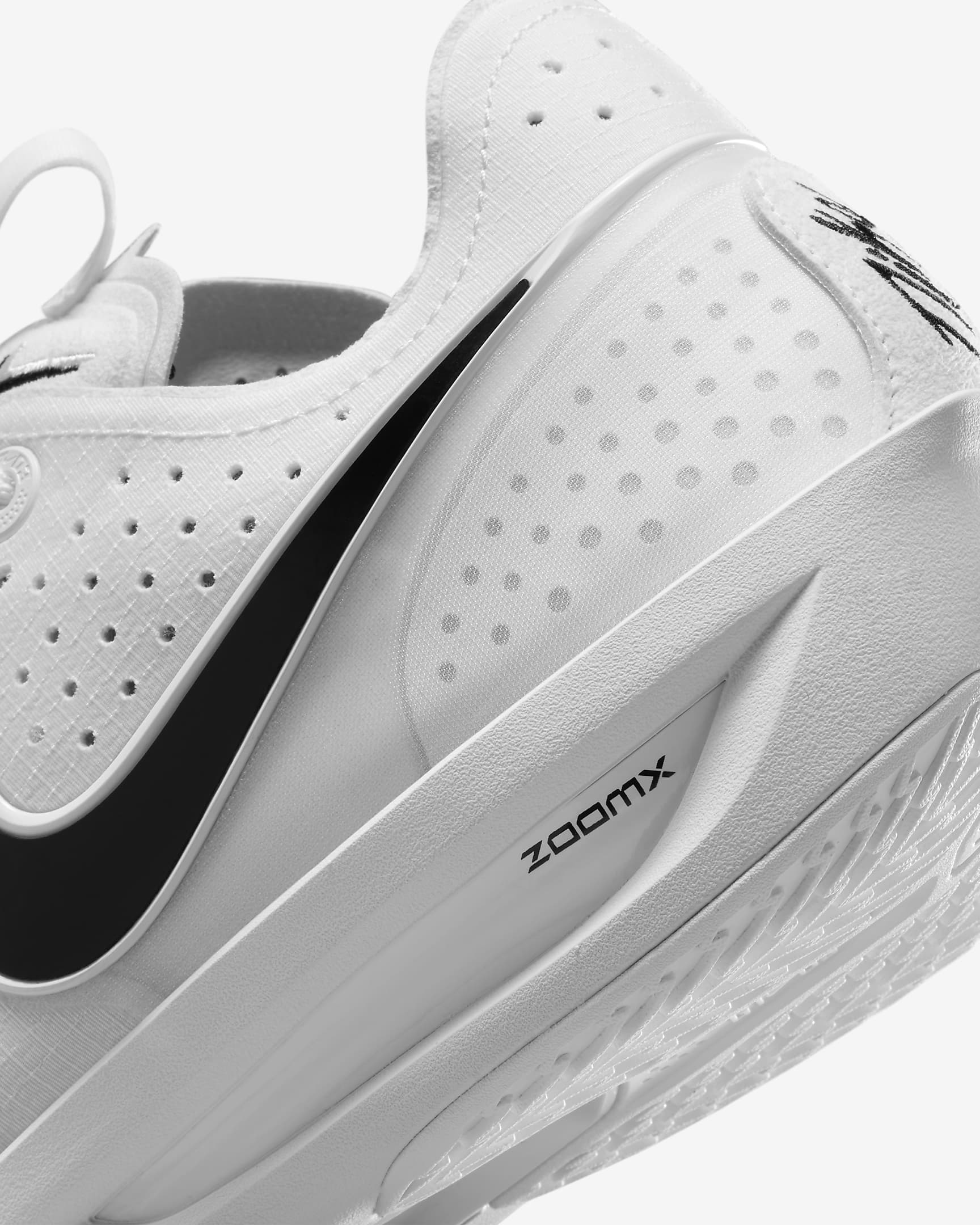 Tênis Nike G.T. Cut 3