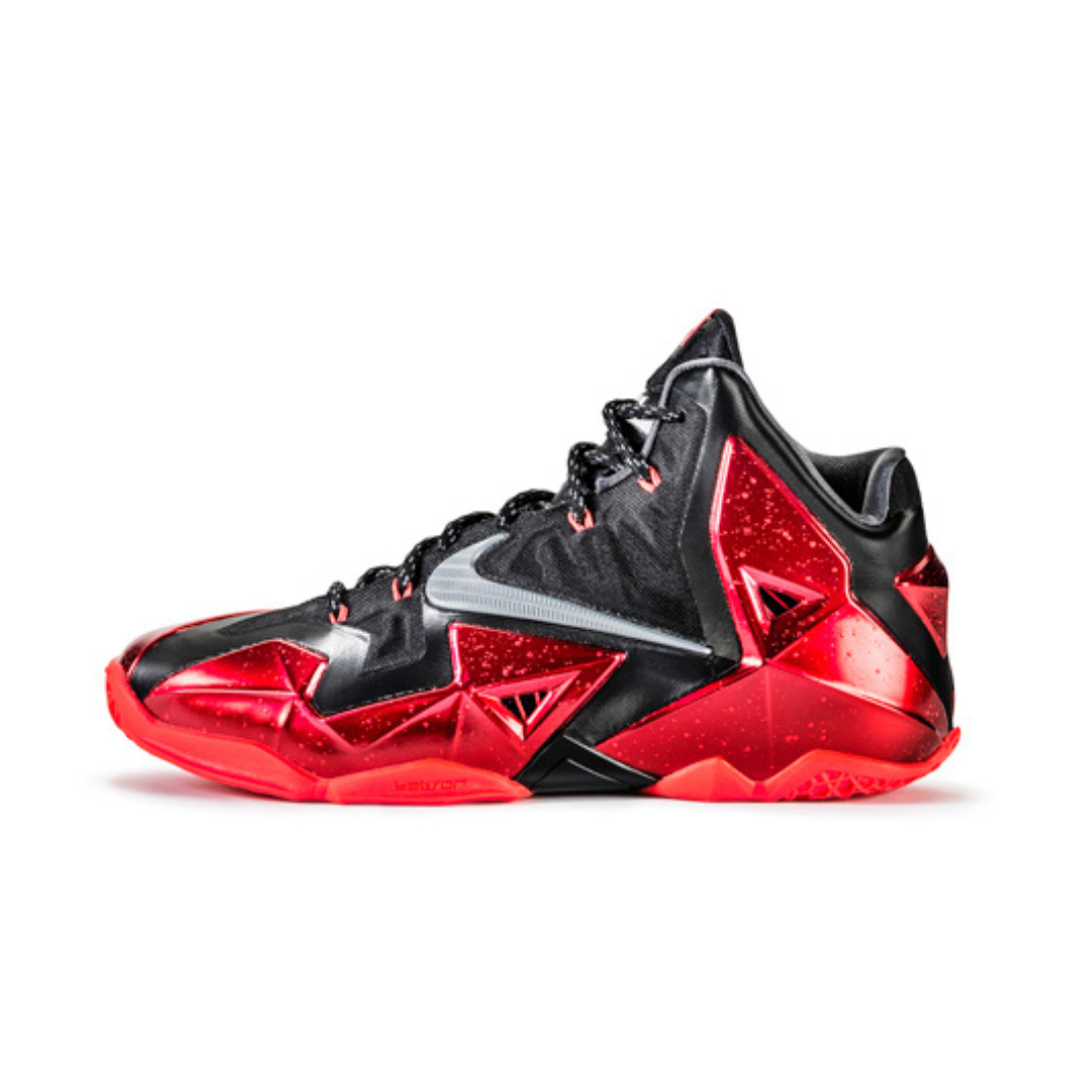 LeBron XI Miami Heat Away