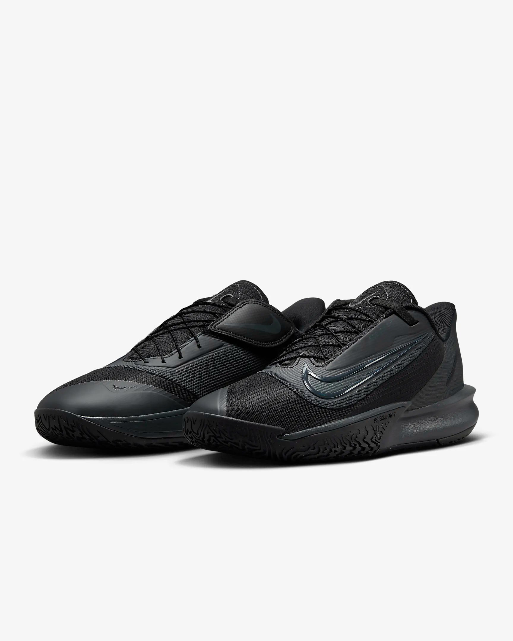 Nike Precision 7