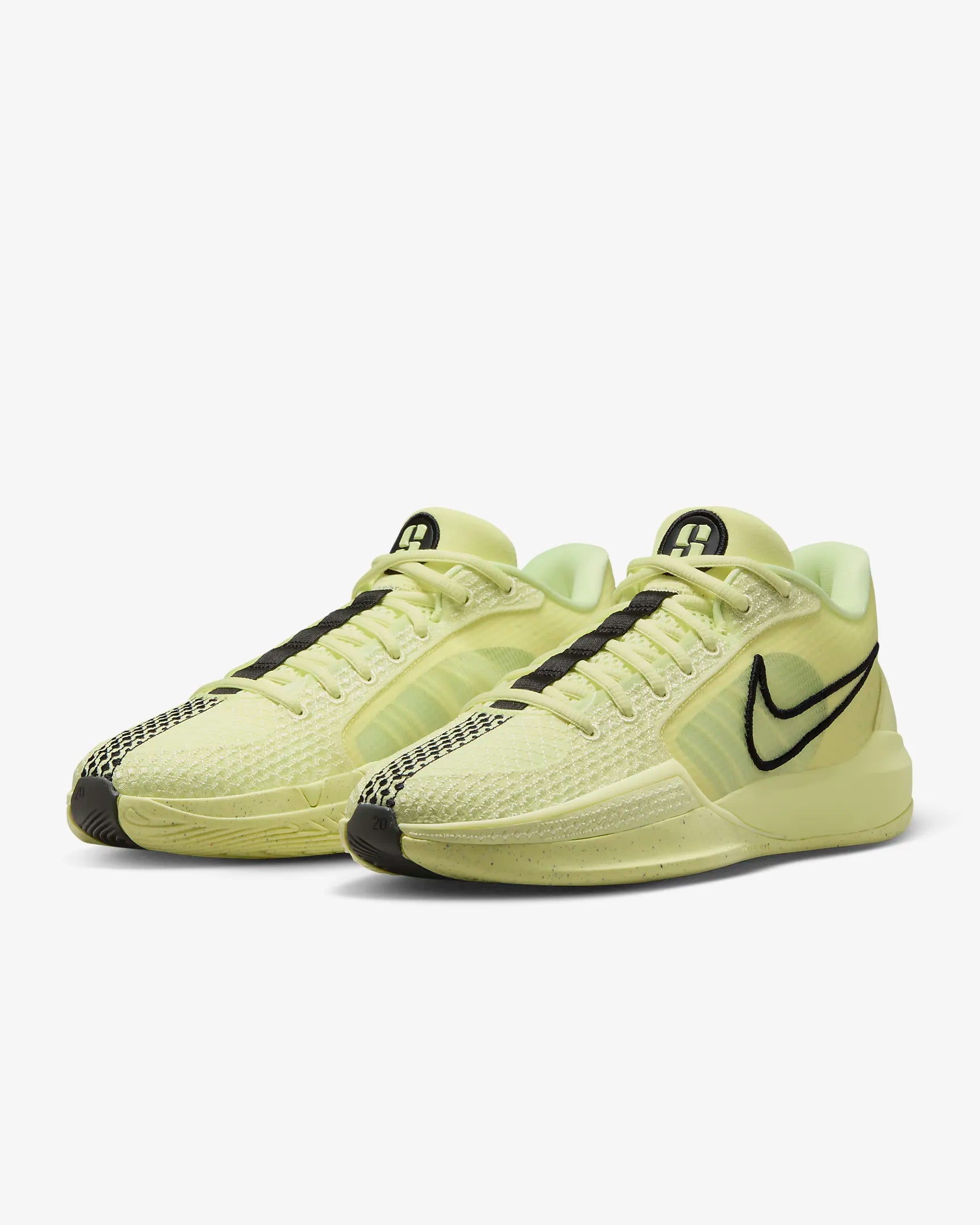 Sabrina 1 'Exclamation'