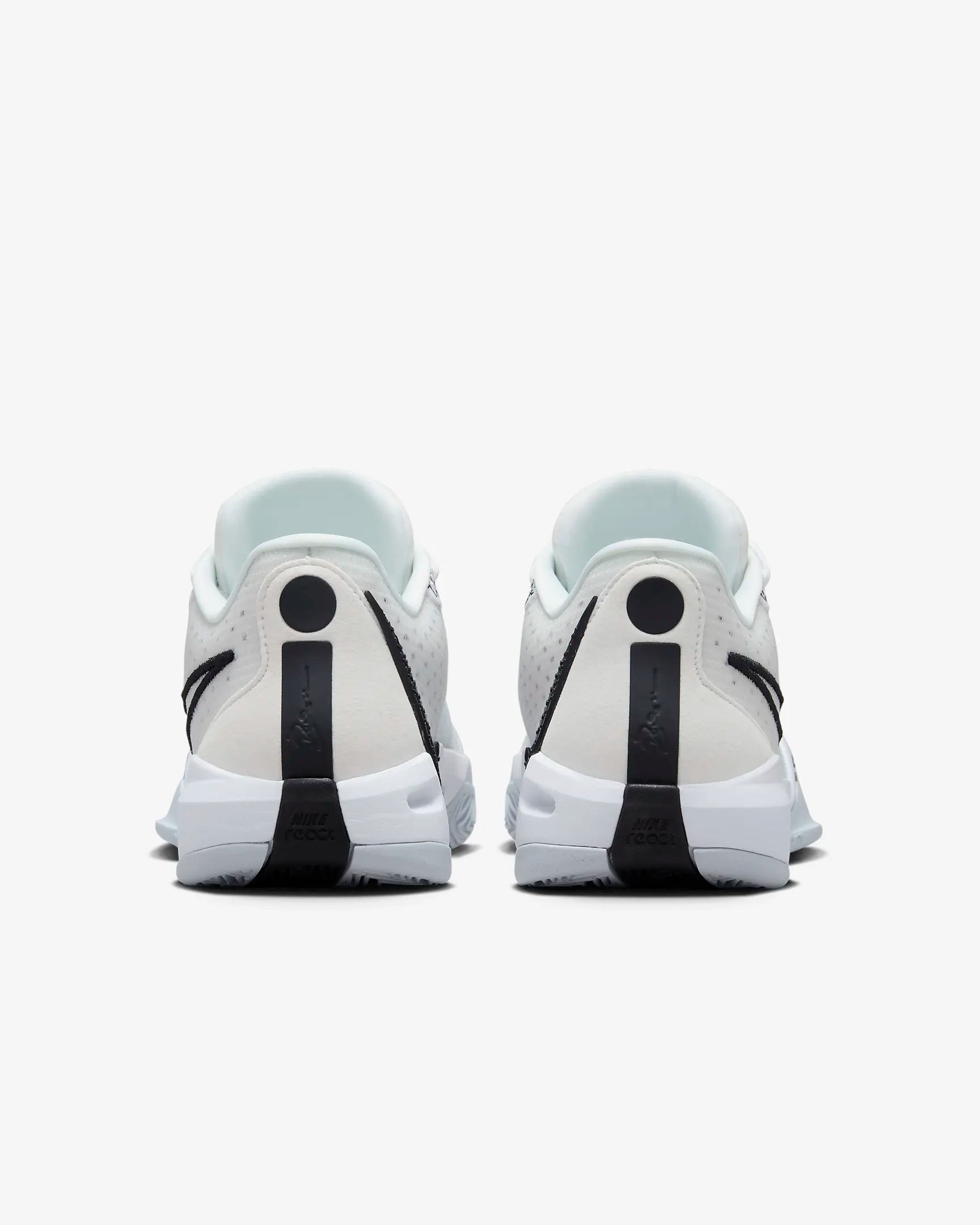 Sabrina 1 "Magnetic"