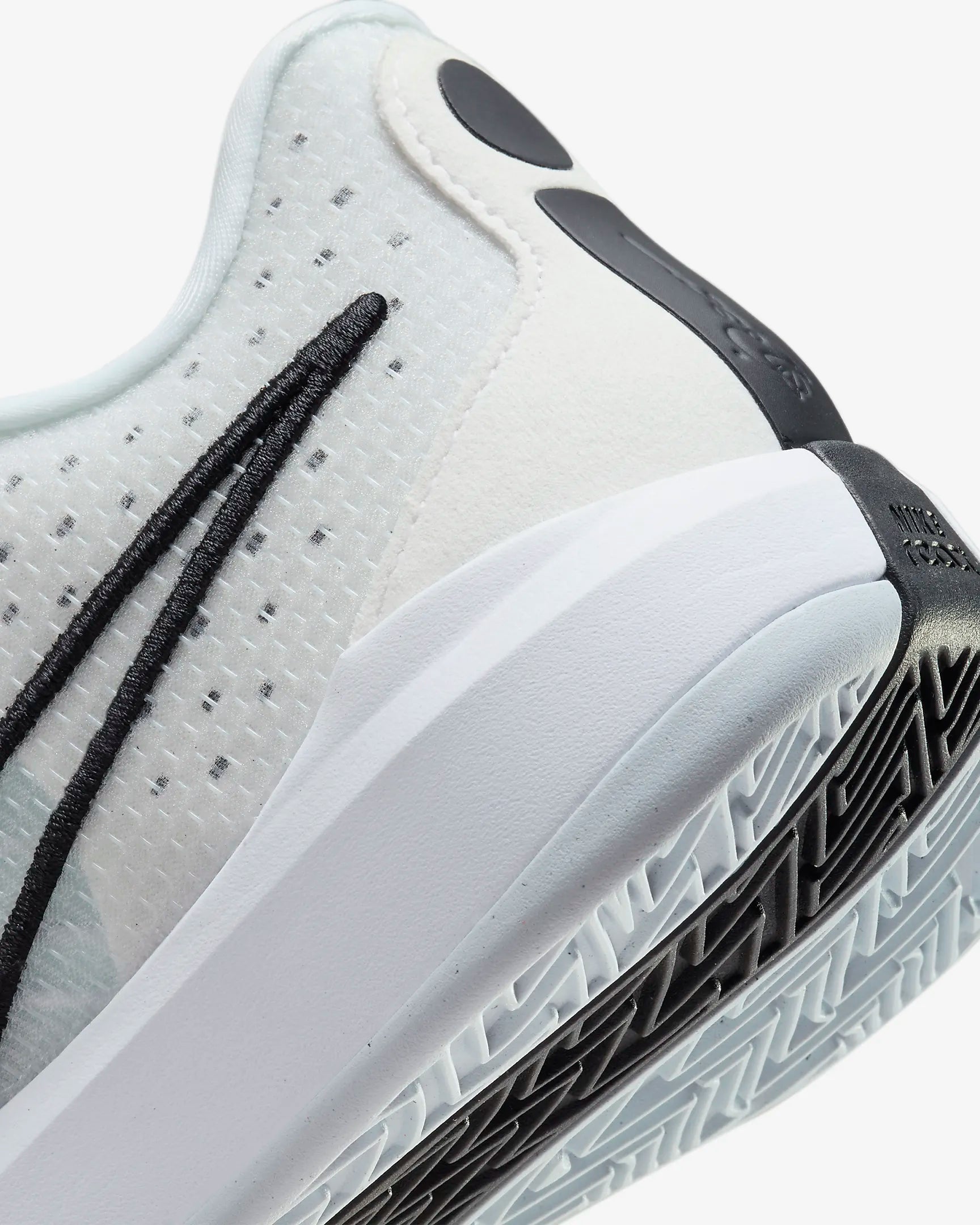 Sabrina 1 "Magnetic"