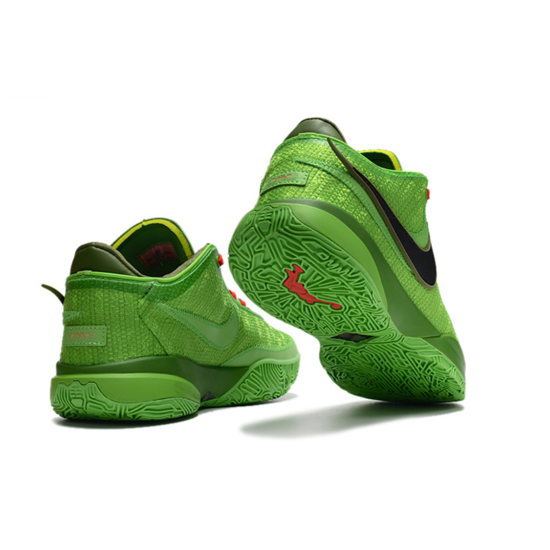 Tênis Nike LeBron 20