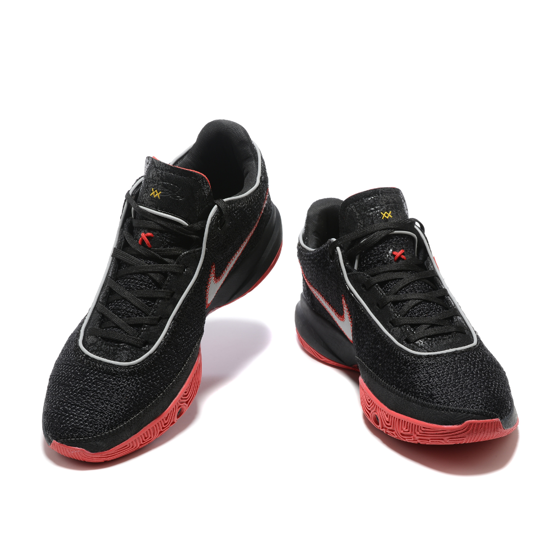 Tênis Nike LeBron 20 "Trinity"