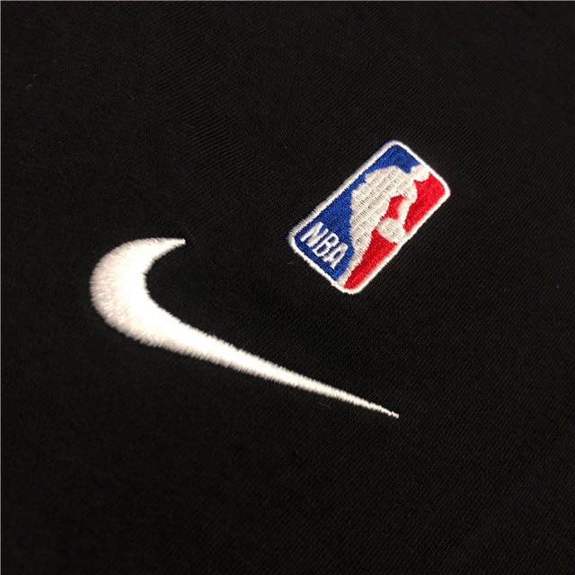 Nike Shorts de Lã Brooklyn Nets NBA Courtside Fleece