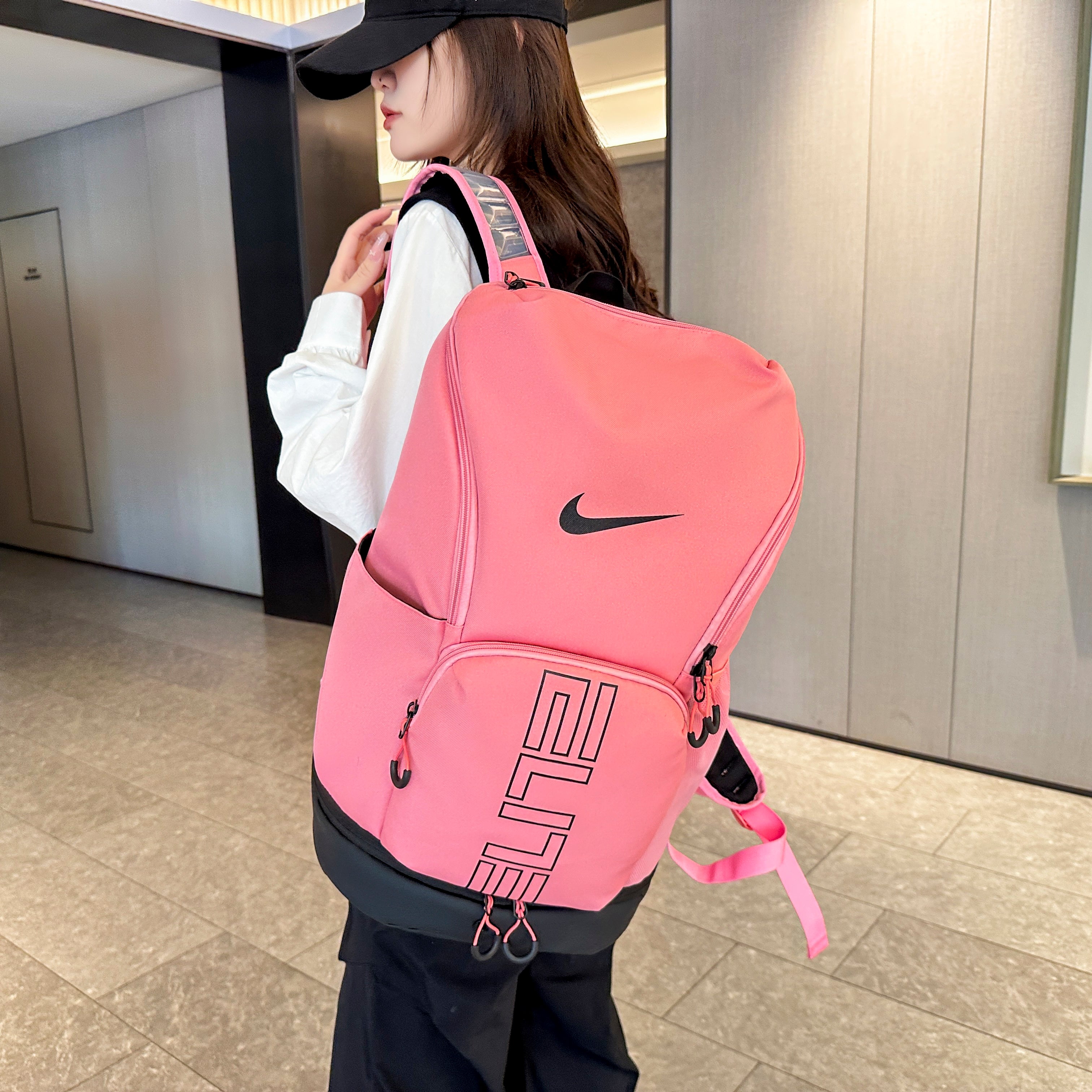 Nike Varsity Elite