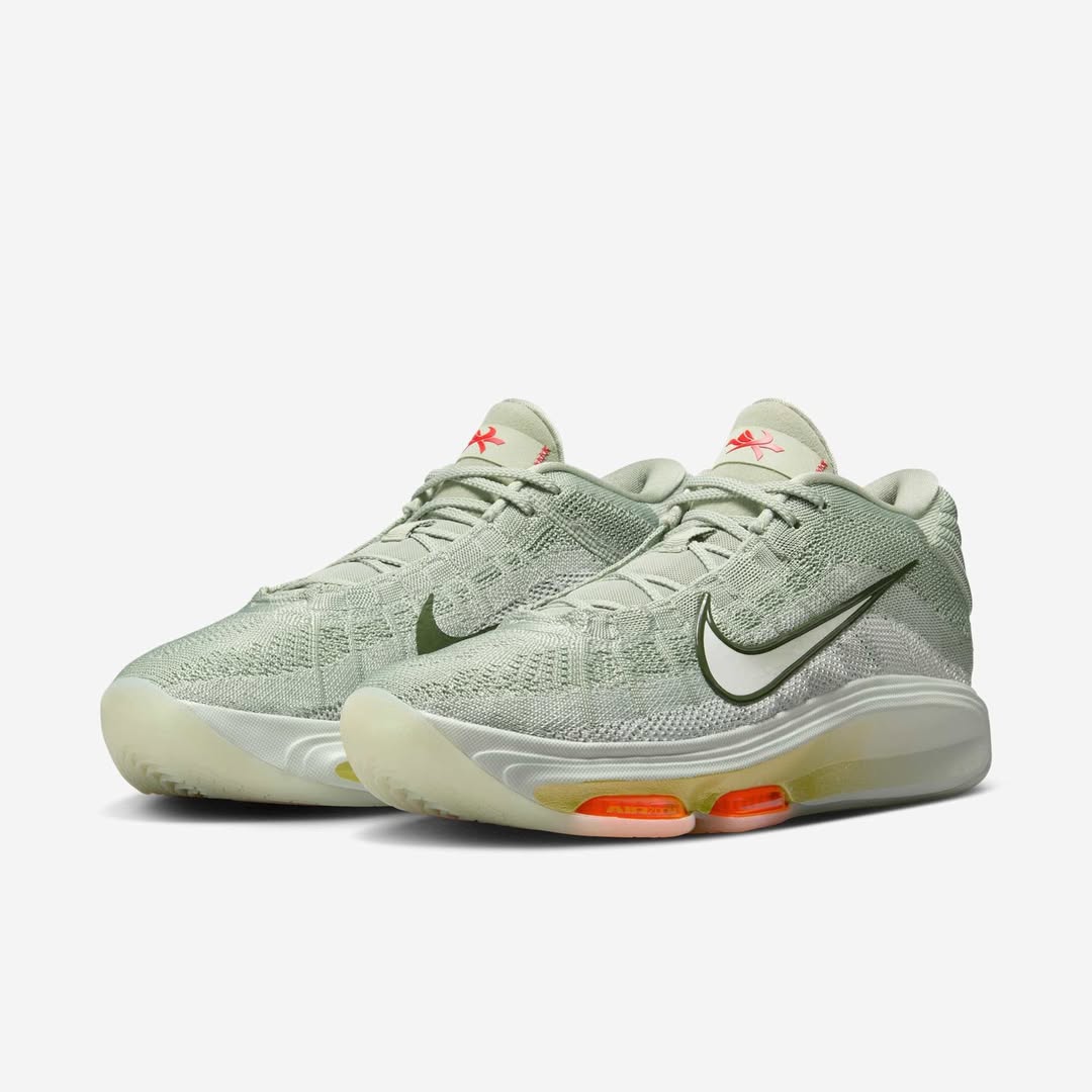 Nike G.T. Hustle 3