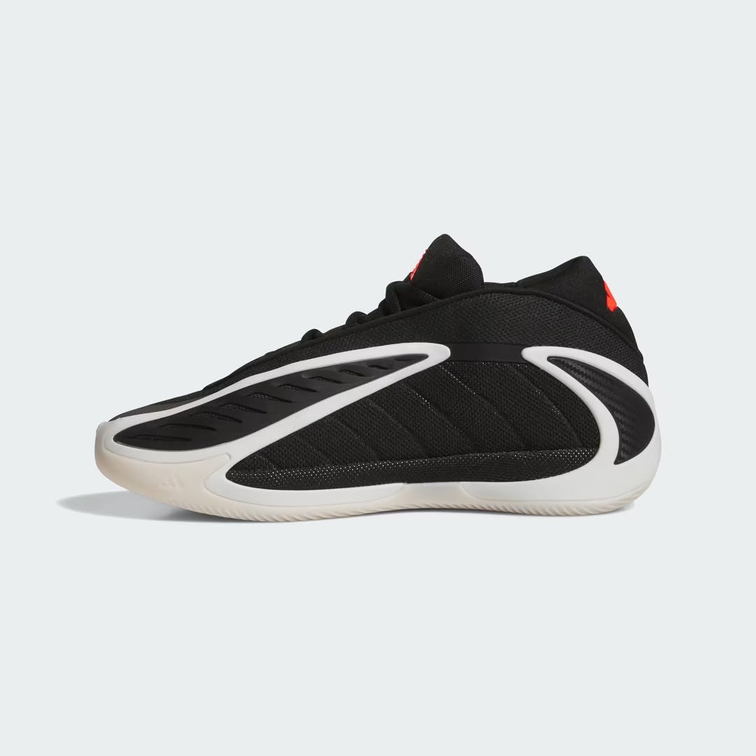 AE 2 Anthony Edwards "Core Black"