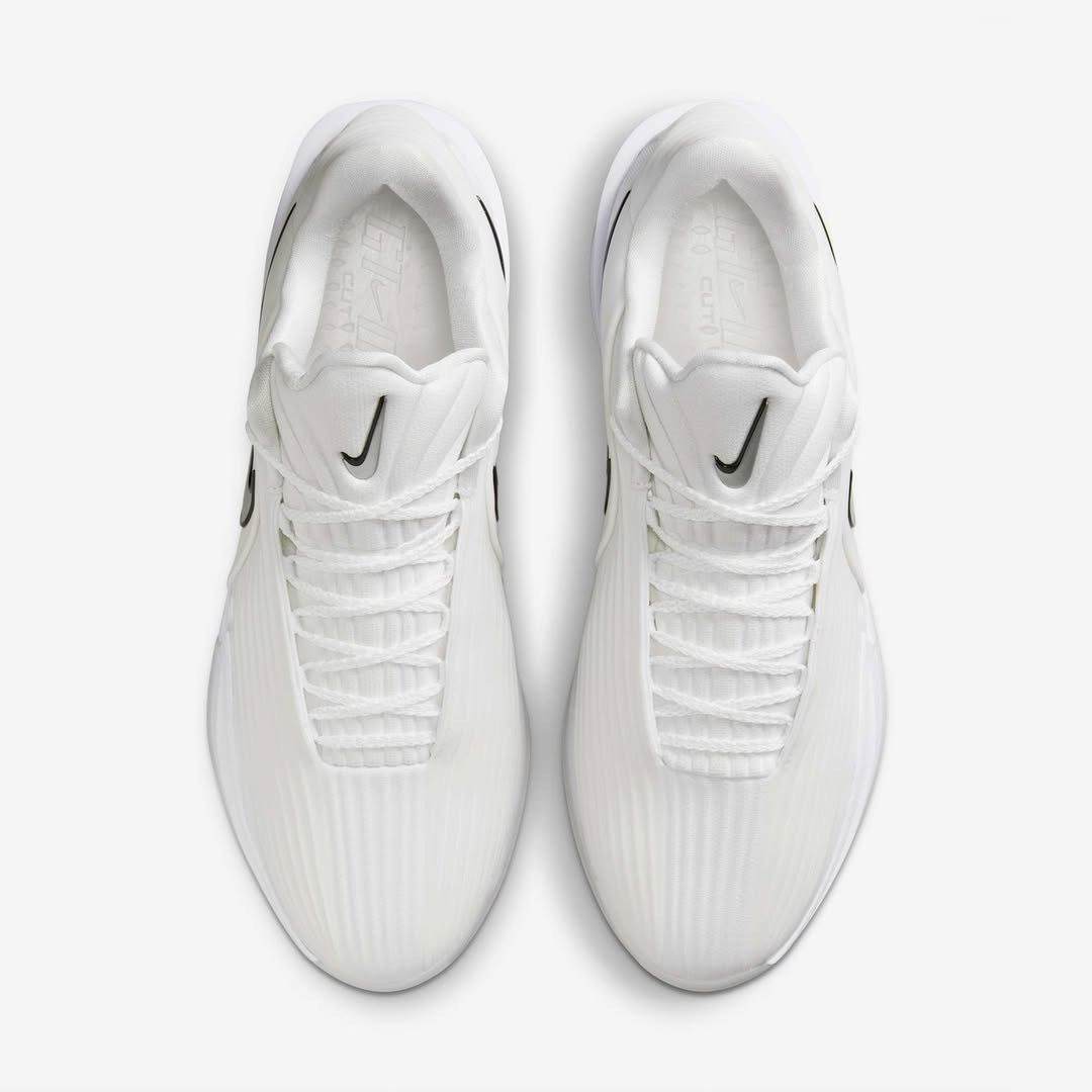 Nike G.T. CUT TURBO ホワイト GT CUT Nike G.T. Cut 3 Turbo