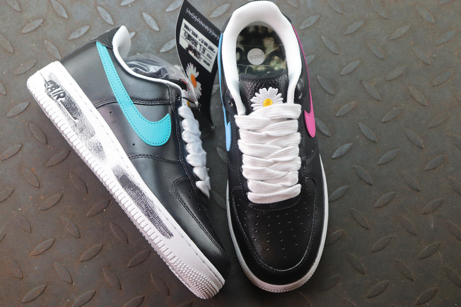 G-Dragon x Nike Air Force 1 Peaceminusone Paranoise 1.0