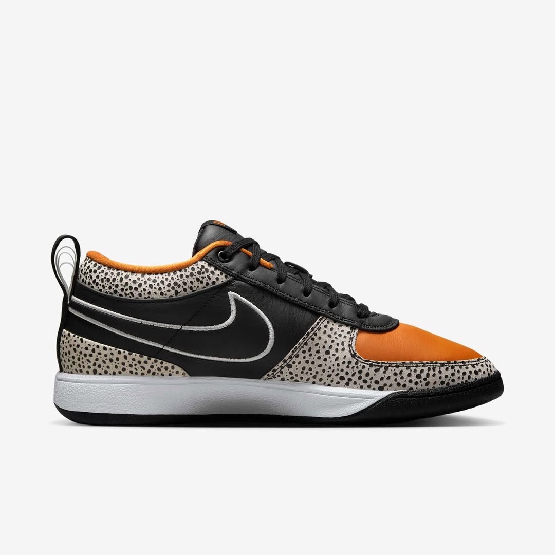 Book 1 Air Safari"