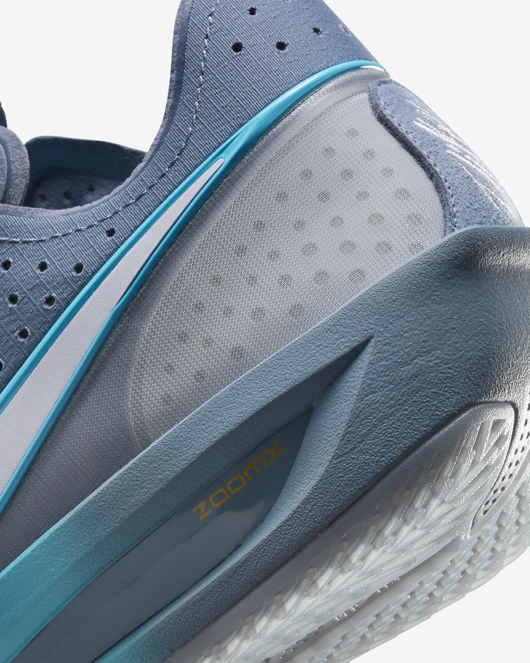 Nike G.T. Cut 3
