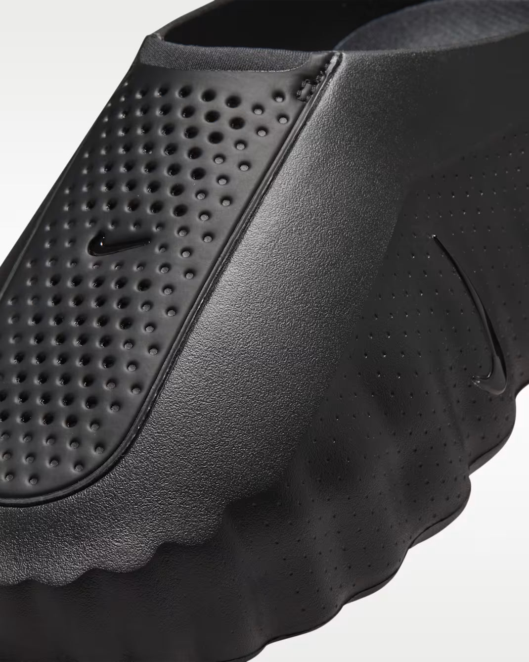 Nike Mind 001