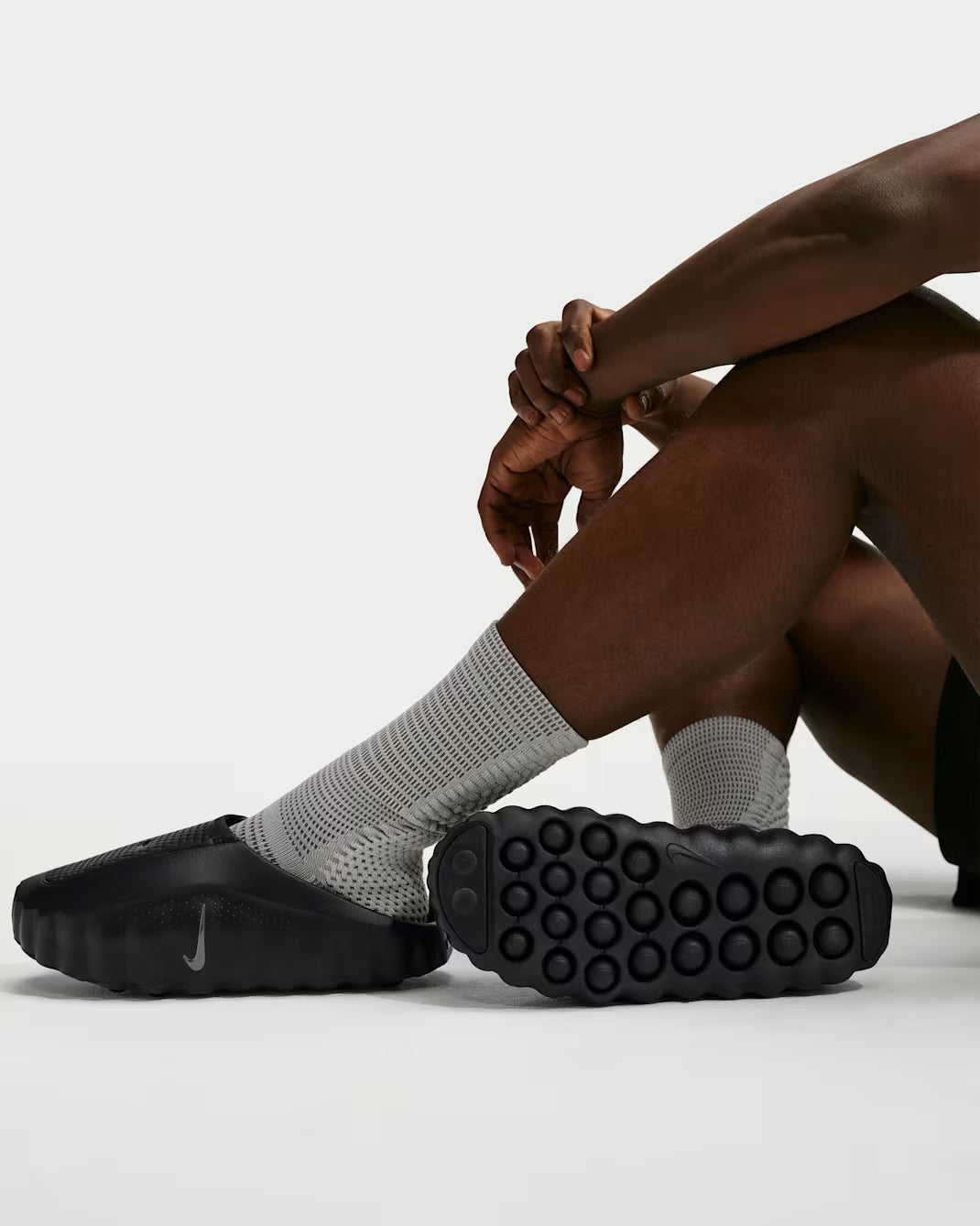 Nike Mind 001