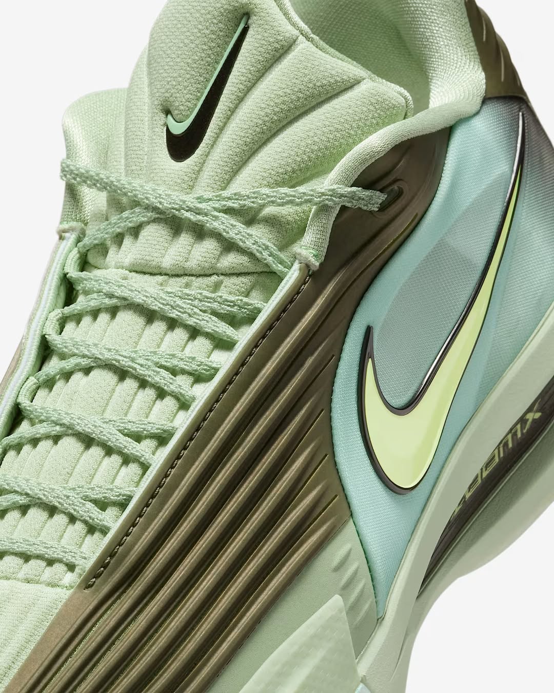 Nike G.T. Cut 3 Turbo