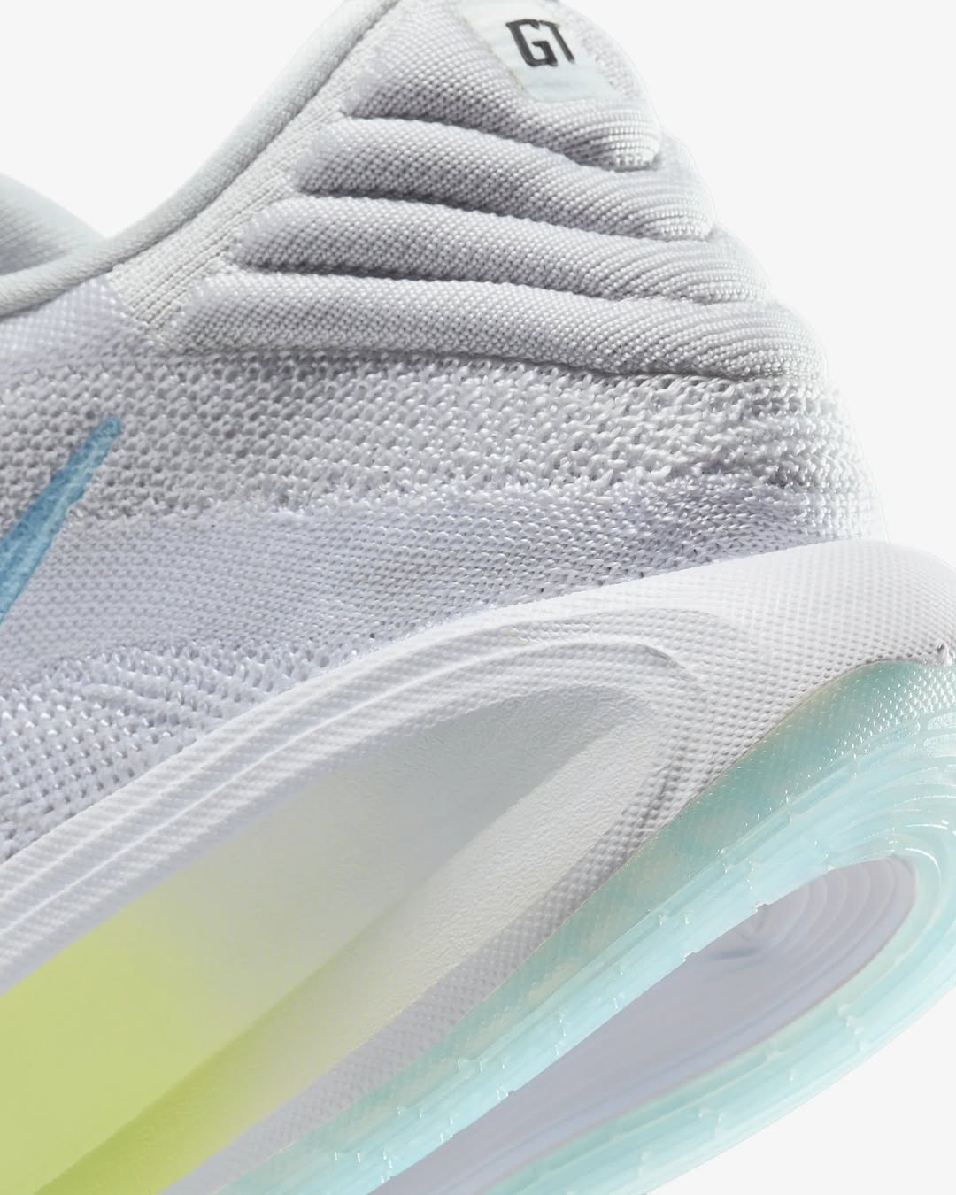 Nike G.T. Hustle 3