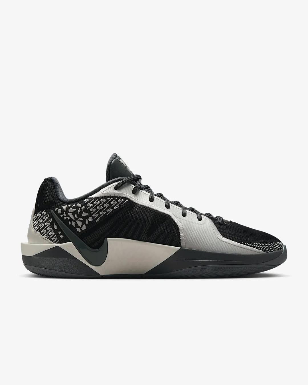 Nike Sabrina 2