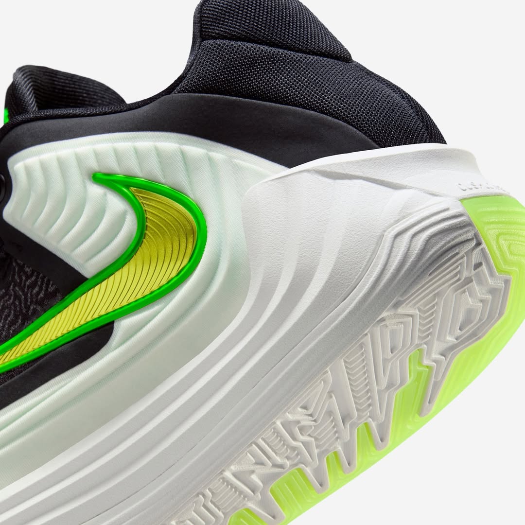 Nike Giannis Freak 7 EP “Double Take”