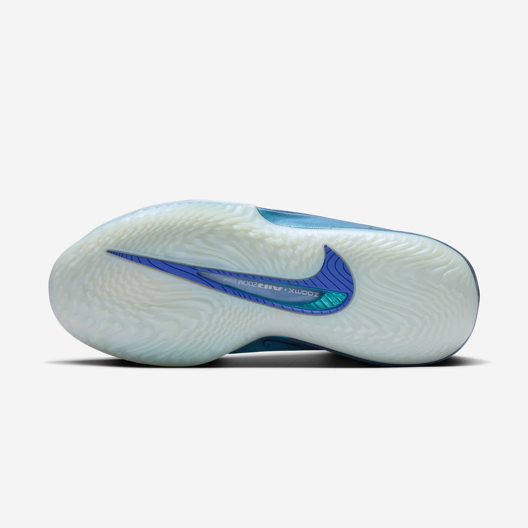 Nike G.T. Cut 4 (Pré-encomenda)