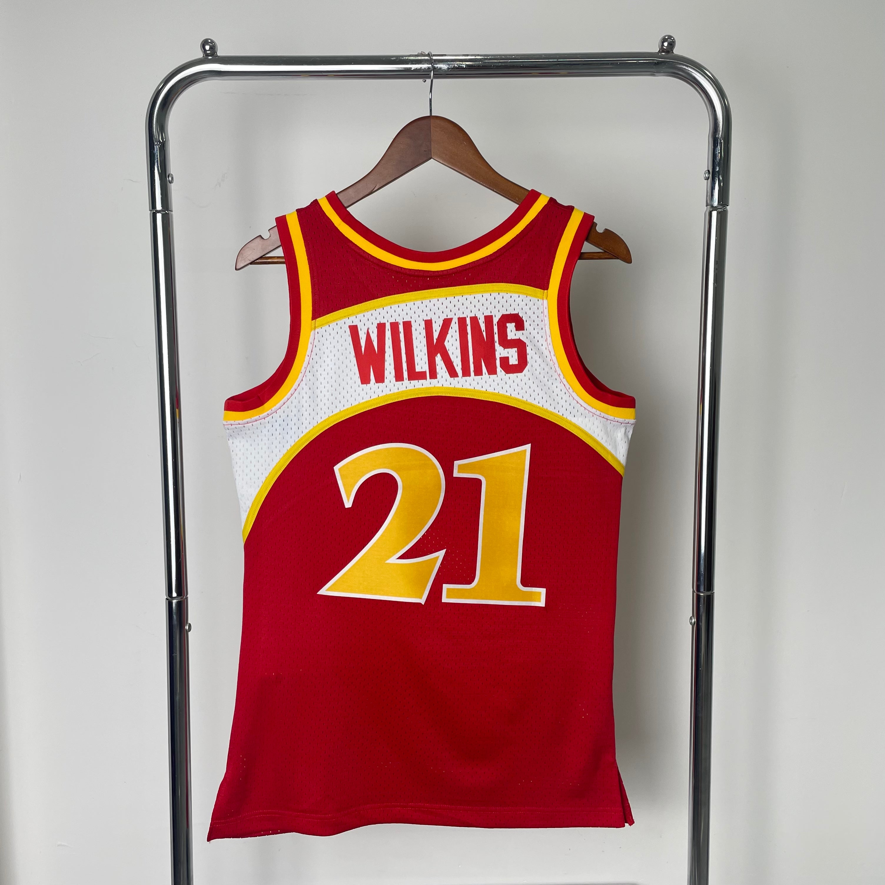 Camisa masculina Mitchell & Ness Dominique Wilkins Red Atlanta Hawks 1986-87 Hardwood Classics Swingman