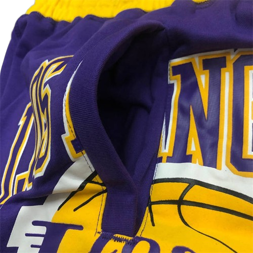 Nike Shorts de Lã Los Angeles Lakers NBA Courtside Fleece